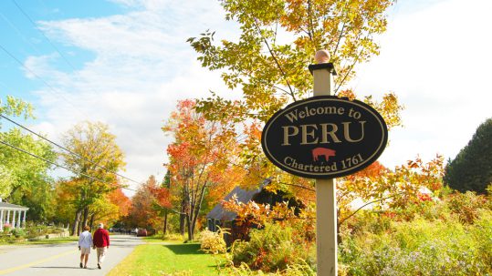 12 Best Small Towns for Foliage in Vermont