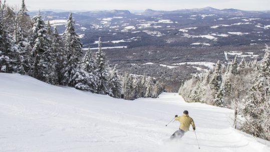 Trails With a View: The Best Vermont Scenic Ski Trails