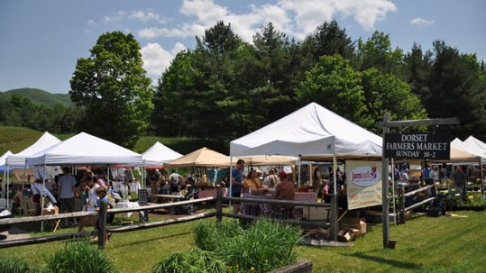 11 Outdoor Vermont Farmers Markets to Visit in 2023 (updated)