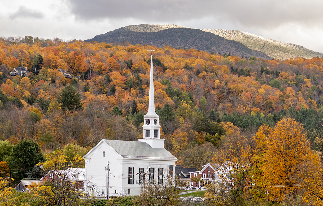 Stowe Vermont in fall foliage season 