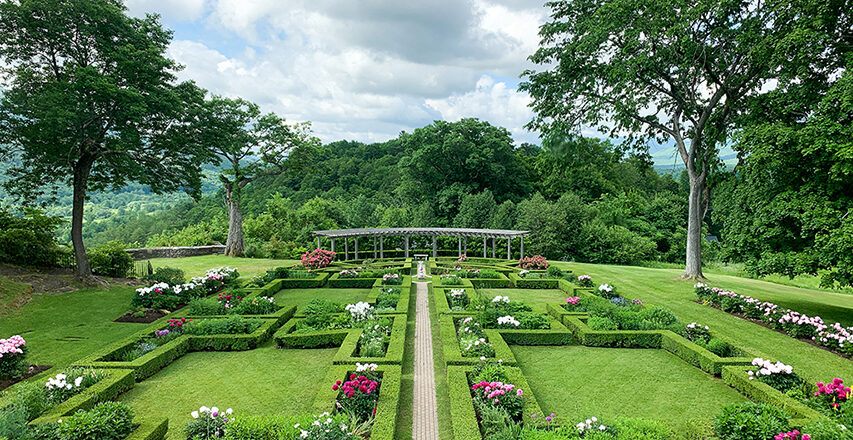 Vermont public gardens