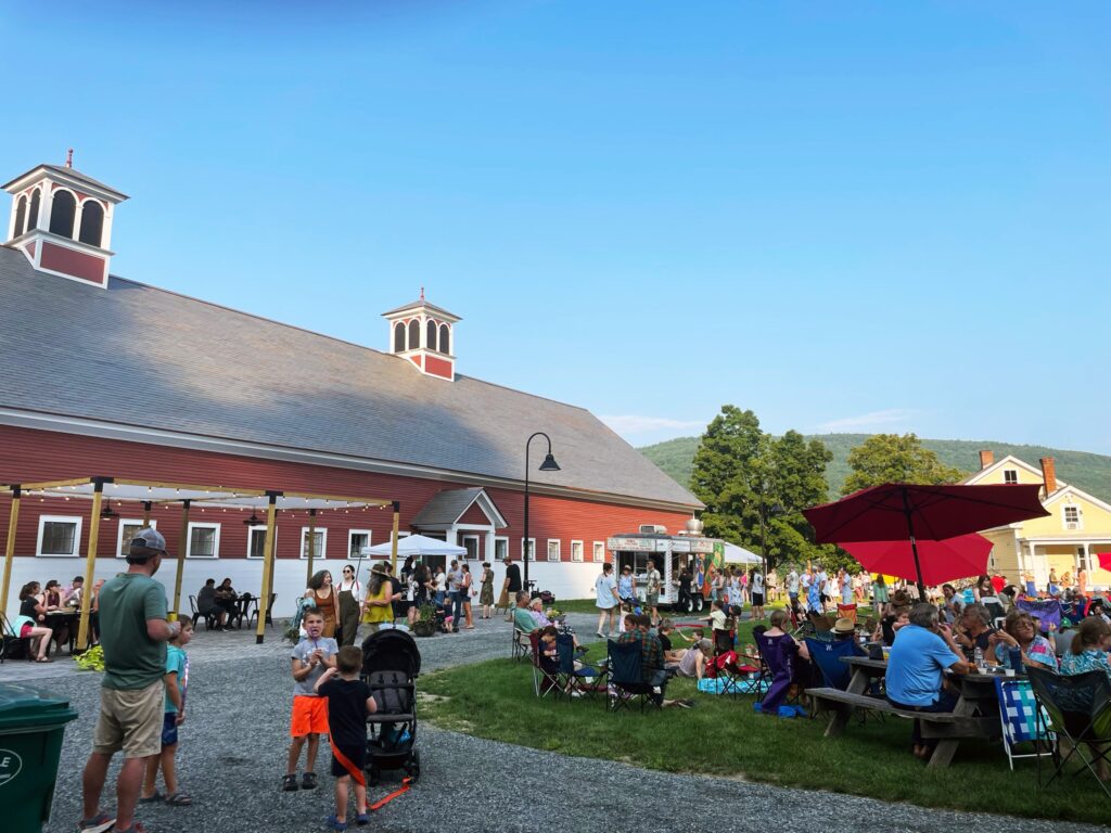 RetreatFarm_FoodTrucks